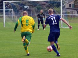 Tim Riechert auf dem Weg zum Trebitzer Tor (Foto: B.Mandel)