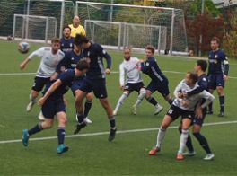 Turbine verteidigt in der Schlussphase in Unterzahl mit Mann und Maus den Pokalsieg