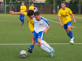 Turbines U19 (hier mit Vincent Anschütz) besiegt die NSG Weißenfels mit 2:1